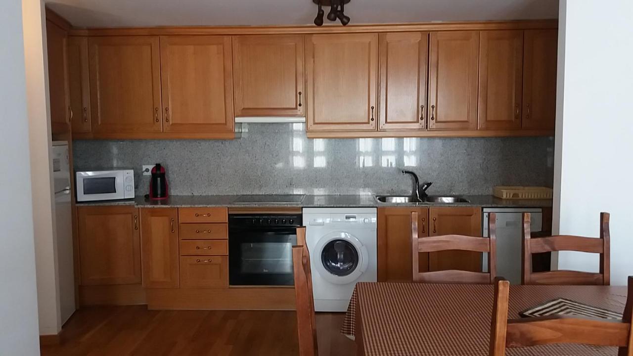 Apartaments Morello Эстерри-д'Анеу Экстерьер фото