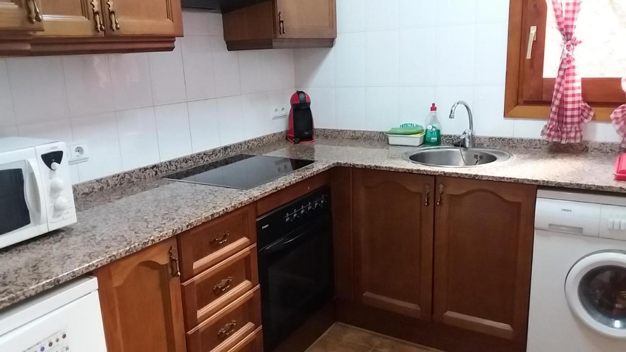 Apartaments Morello Эстерри-д'Анеу Экстерьер фото